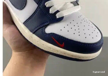 Hyperoad JORDAN 1 Low AIR 0526